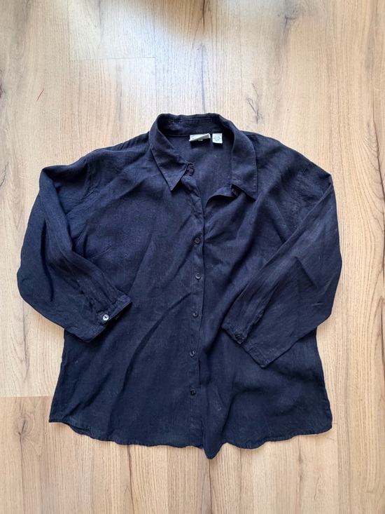 Chico's Tops - Black Women's Button-Up Linen Shirt